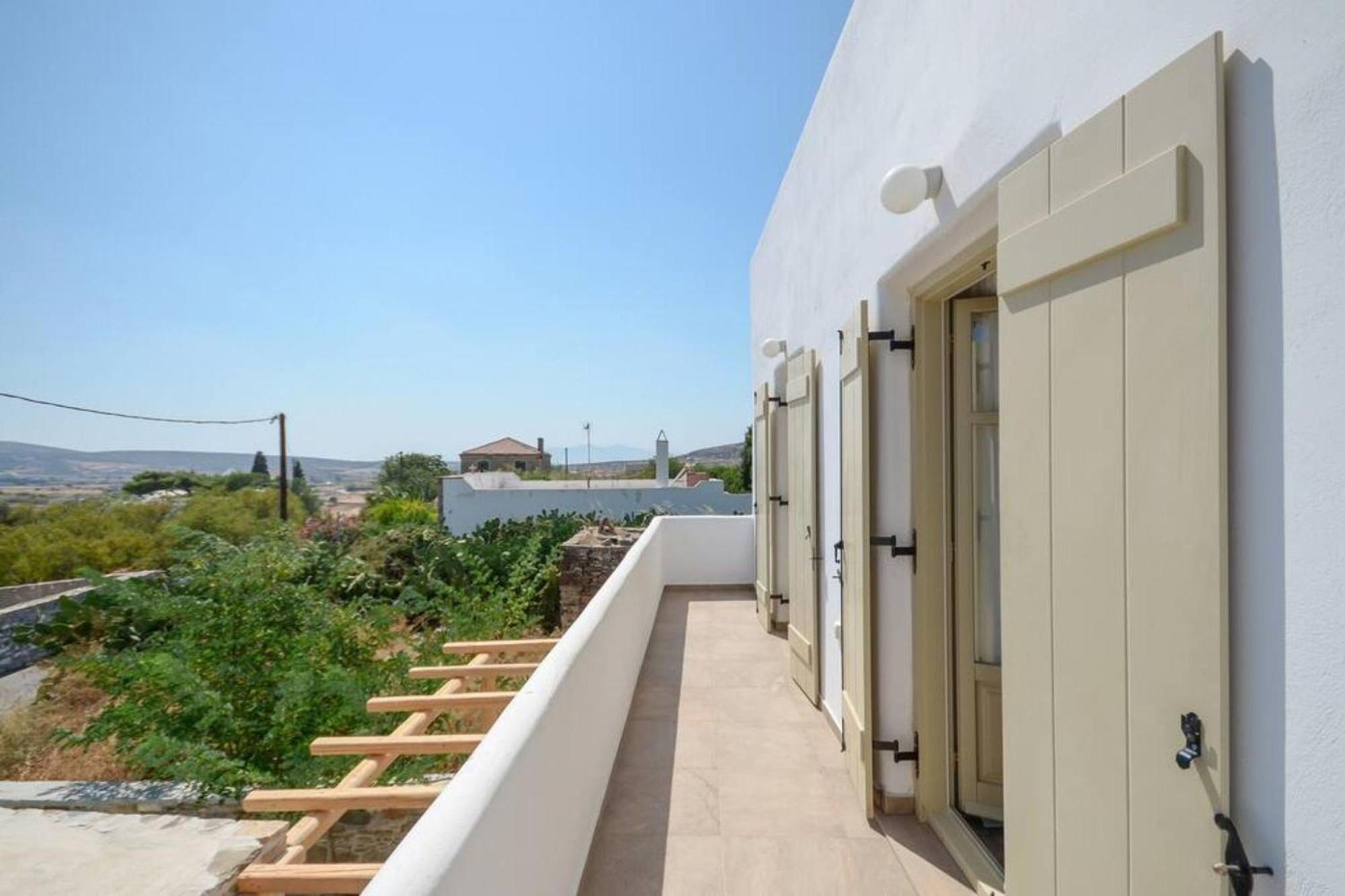 Villa Anthemion Naxos With Outdoor Jacuzzi Ano Sangrion Exterior photo